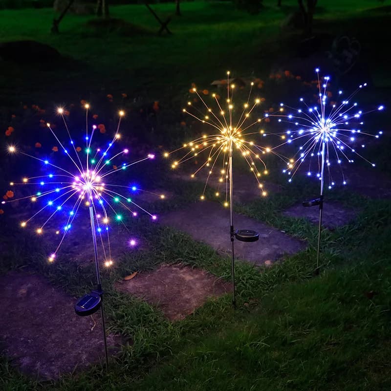 תאורת גן ודשא LED סולארית עמידה למים בעיצוב פרחי רקפת
